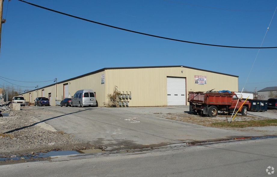 3210-3244 Lewis Ave, Steger, IL for sale - Building Photo - Image 3 of 13