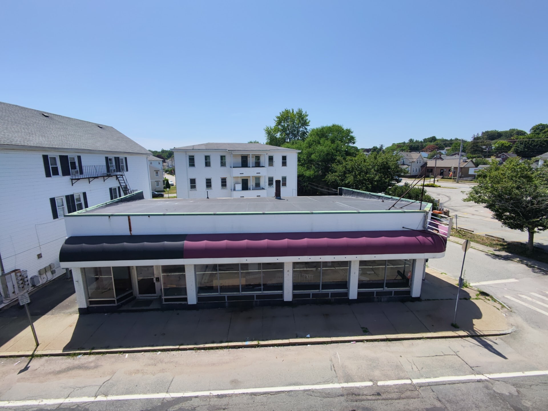 1380 Plainfield St, Cranston, RI for lease Primary Photo- Image 1 of 3