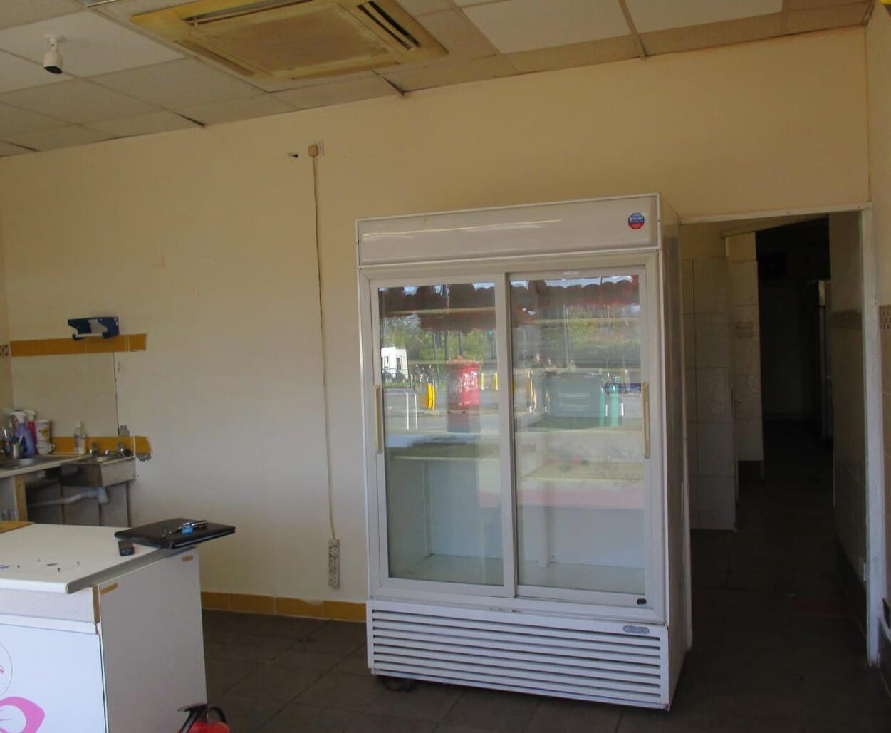 276 Kingsbury Rd, London for lease Interior Photo- Image 1 of 2