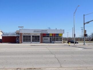 More details for 1649 S Main St, Ottawa, KS - Retail for Sale