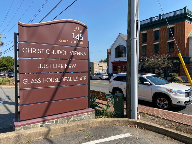 145 Church St NW, Vienna, VA à louer - Autre - Image 2 de 2