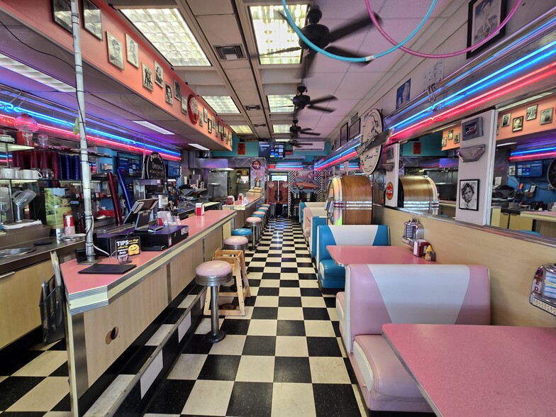 1279 S Kihei Rd, Kihei, HI for lease - Building Photo - Image 3 of 20