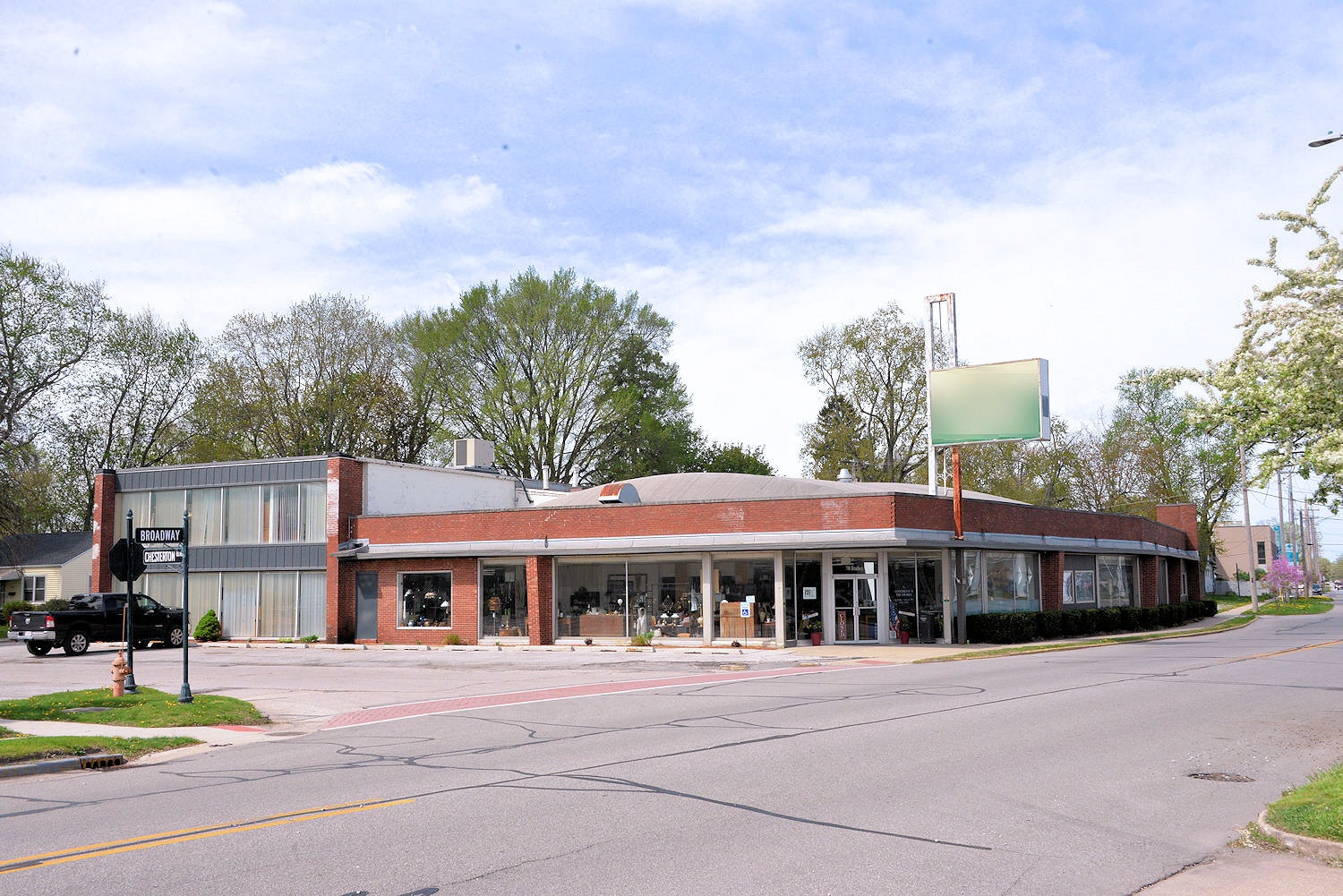 700 Broadway Ave, Chesterton, IN for sale Building Photo- Image 1 of 12