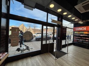 22 High St, London for lease Interior Photo- Image 2 of 6