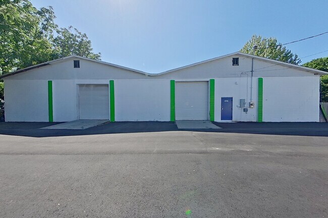 Plus de détails pour 2800 N P St, Pensacola, FL - Industriel à louer