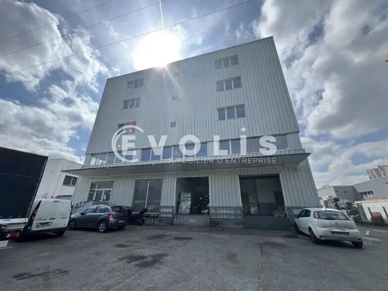Flex dans Rosny-sous-Bois à louer - Photo du bâtiment - Image 1 de 19