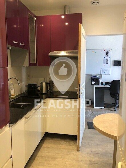 Retail in Cachan for sale - Interior Photo - Image 3 of 6