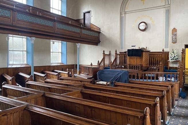 79 Ynysmeudwy Rd, Swansea for sale - Interior Photo - Image 3 of 4