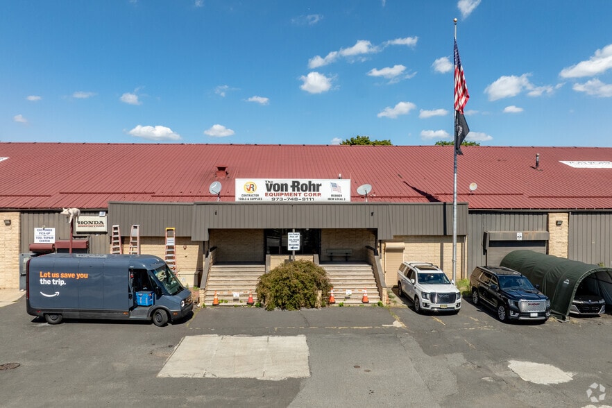 2 Martin Luther King Jr. Blvd, East Orange, NJ for sale - Building Photo - Image 3 of 5