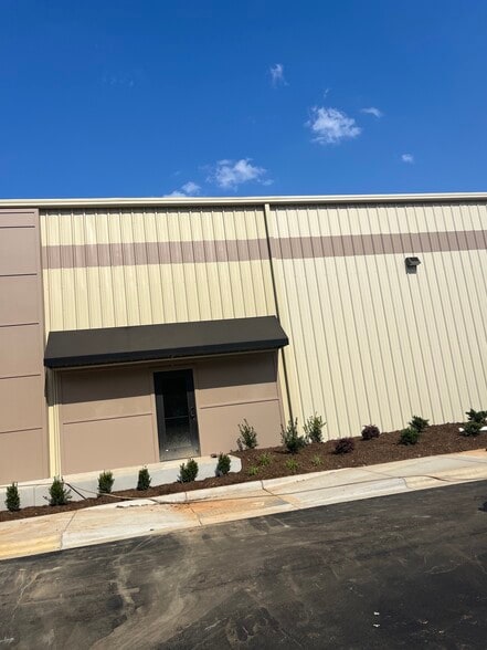 2900 Stitt St, Monroe, NC for sale - Building Photo - Image 1 of 4