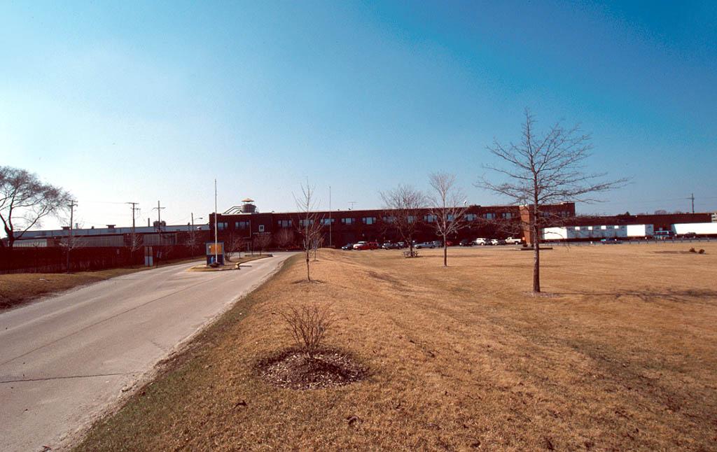 1900 Foss Park Ave, North Chicago, IL à vendre Photo principale- Image 1 de 3