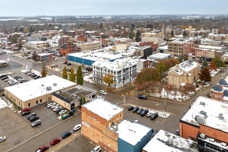 453 Simcoe St, Woodstock, ON for lease - Aerial - Image 2 of 2