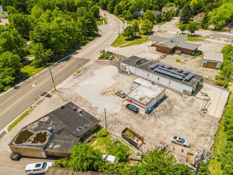 618-628 1st, Geneva, IL à vendre - Photo du bâtiment - Image 3 de 4