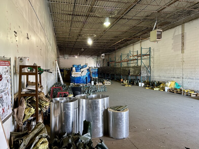 3280 Jefferson Blvd, Windsor, ON for lease - Interior Photo - Image 3 of 4