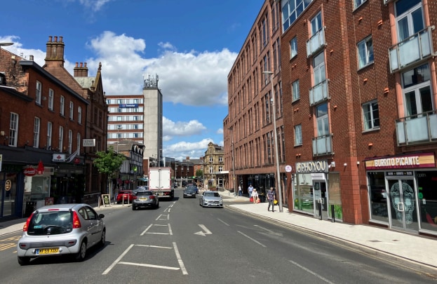 1A Lloyd St, Altrincham à louer - Photo du bâtiment - Image 3 de 8
