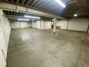207-229 42nd St, Brooklyn, NY for lease Interior Photo- Image 1 of 6