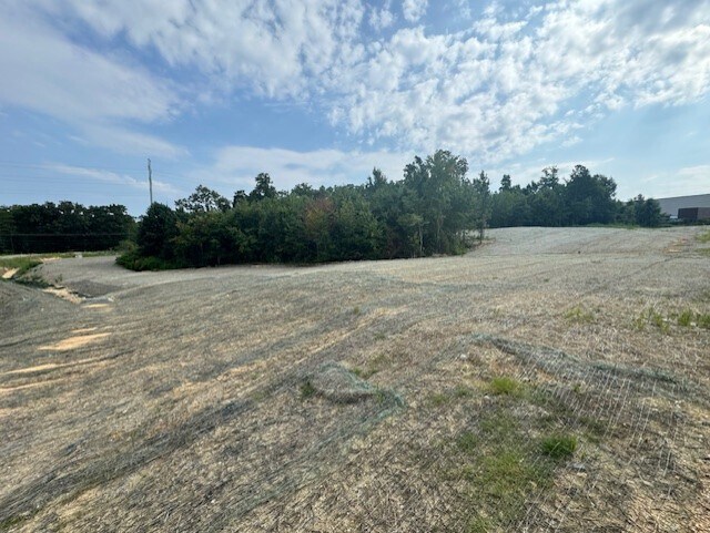 4930 Meridian, Ooltewah, TN à vendre - Photo du bâtiment - Image 3 de 9