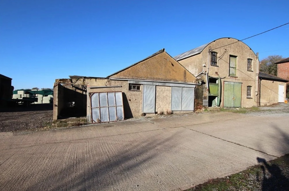 Bayleys Hl, Sevenoaks for lease Primary Photo- Image 1 of 4