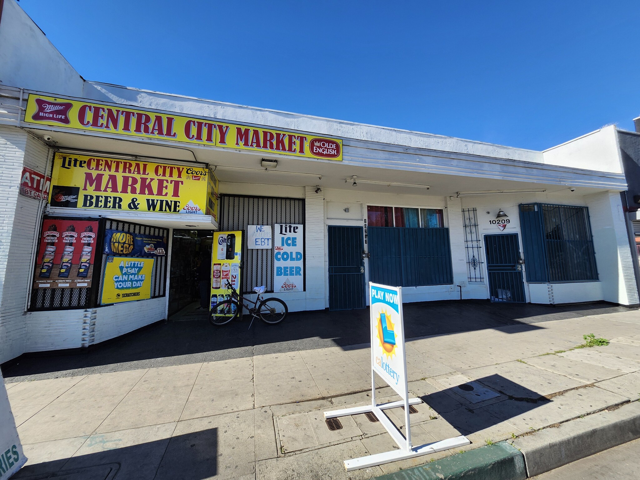 10209 S Central Ave, Los Angeles, CA for lease Primary Photo- Image 1 of 25