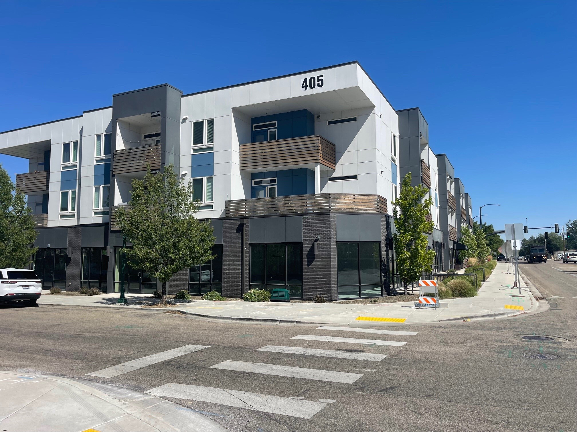 405 E 42nd St, Garden City, ID for lease Building Photo- Image 1 of 5