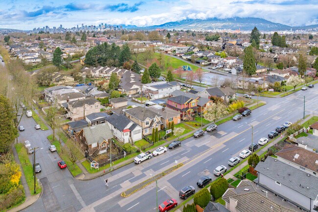 Plus de détails pour 2387 Renfrew St, Vancouver, BC - Terrain à vendre