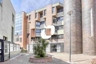 More details for 8 Place De La Fontaine, Cergy - Office for Lease
