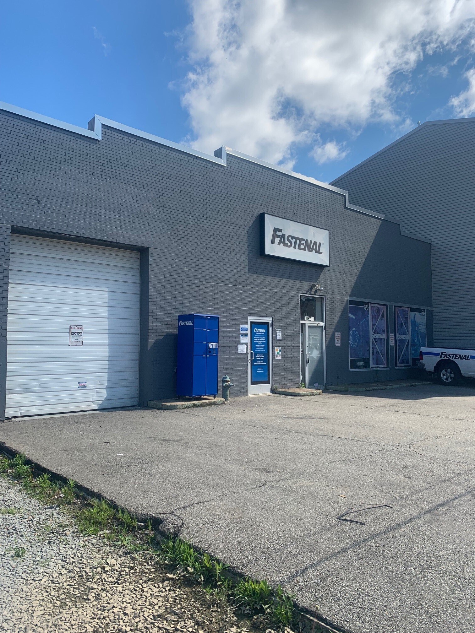 608 Foreland St, Pittsburgh, PA for sale Primary Photo- Image 1 of 1