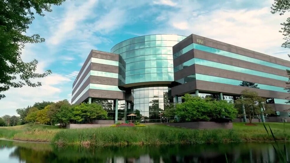 1001 Warrenville Rd, Lisle, IL for lease - Commercial Listing Video - Image 2 of 8