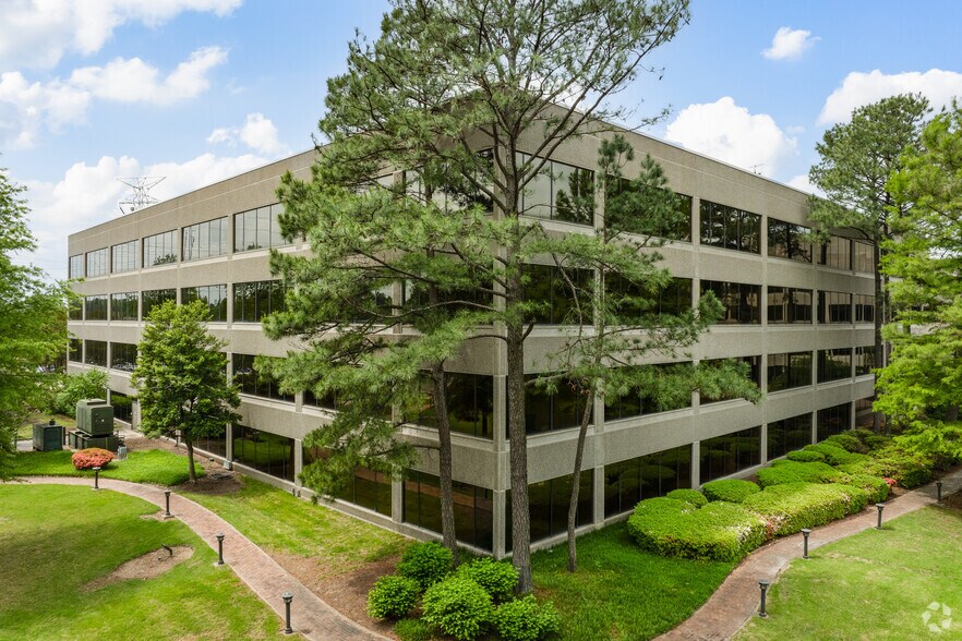 2650 Thousand Oaks Blvd, Memphis, TN à louer - Photo du bâtiment - Image 3 de 42