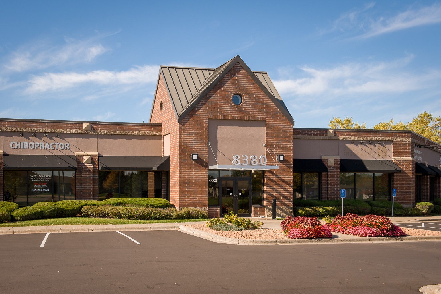 8380 City Centre Dr, Woodbury, MN for lease Building Photo- Image 1 of 6