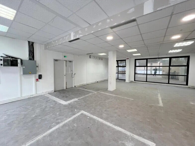 6 Boulevard Bineau, Levallois-Perret for lease - Building Photo - Image 3 of 12