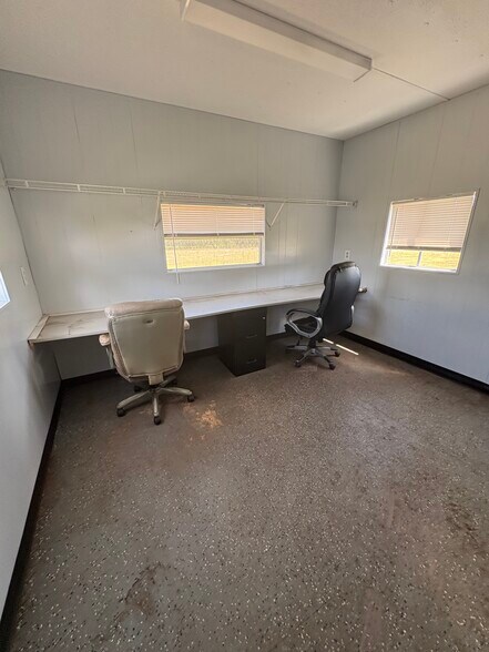 5305 hwy 640, Lithia, FL à louer - Photo du bâtiment - Image 3 de 13