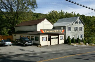 Plus de détails pour 16 East St, New Milford, CT - Local d'activités à louer