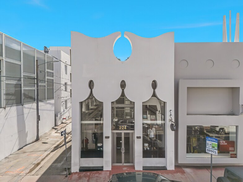 743-755 Washington Ave, Miami Beach, FL à louer - Photo du bâtiment - Image 2 de 16