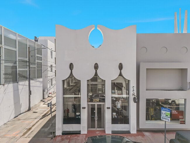 Plus de détails pour 743-755 Washington Ave, Miami Beach, FL - Commerce de détail à louer