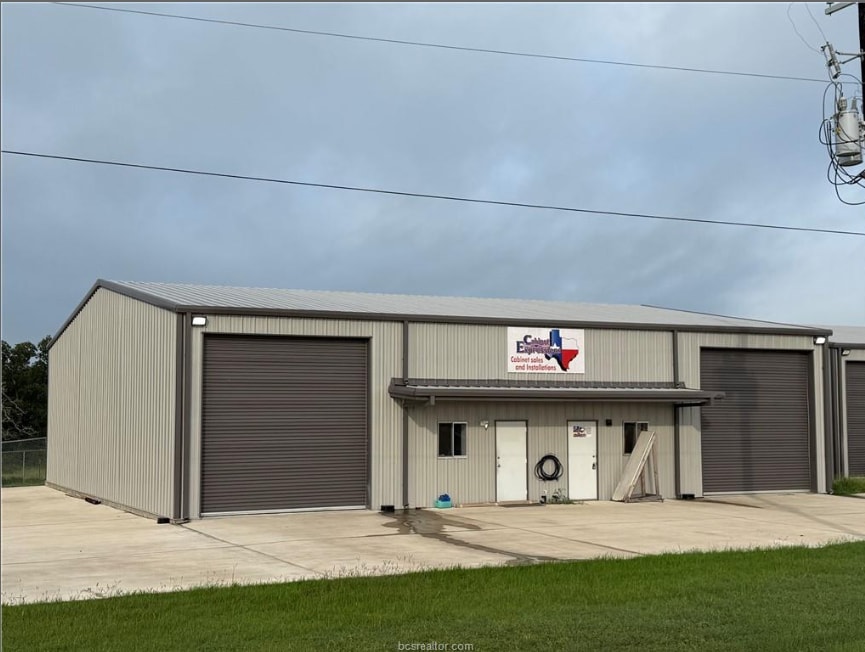 24468 Hwy 6, Navasota, TX for lease Building Photo- Image 1 of 9