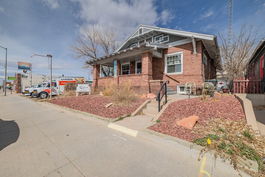 720 E Lincolnway, Cheyenne, WY à vendre - Photo du bâtiment - Image 1 de 22
