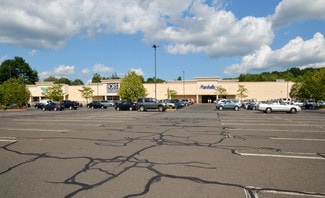 Plus de détails pour 400-416 E Main St, Middletown, CT - Commerce de détail à louer