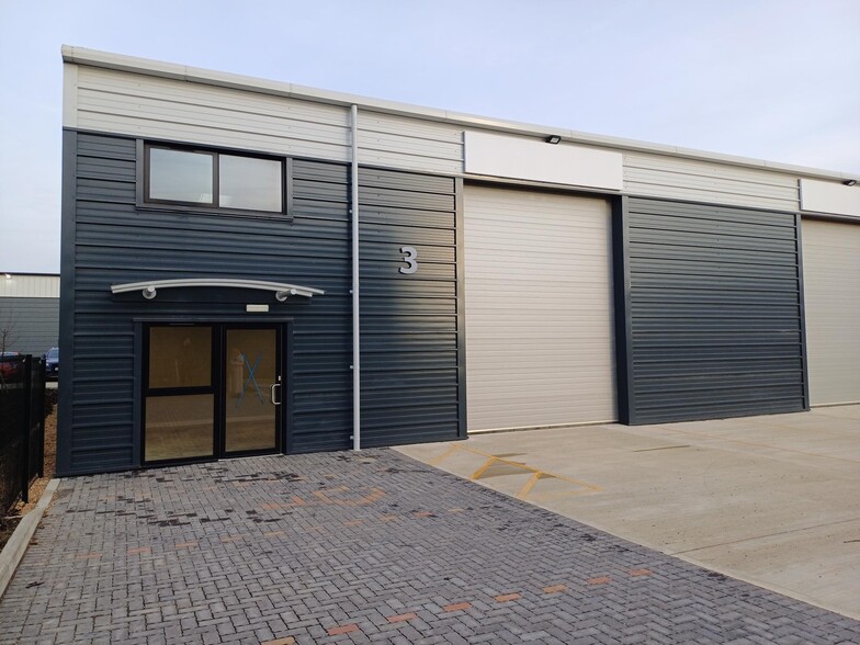 Enterprise Park, Yaxley for lease - Primary Photo - Image 1 of 2