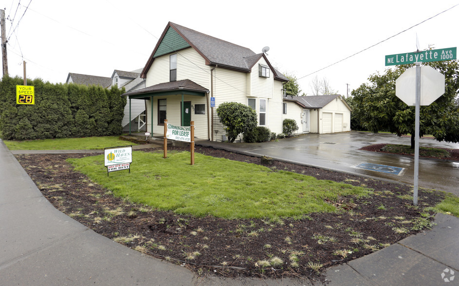 833 NE Lafayette Ave, McMinnville, OR à vendre - Photo principale - Image 1 de 1