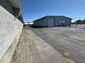 3020 S Yellowstone Hwy, Idaho Falls ID - Warehouse