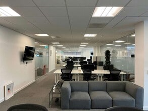 2 Kingsway, Cardiff for lease Interior Photo- Image 2 of 4