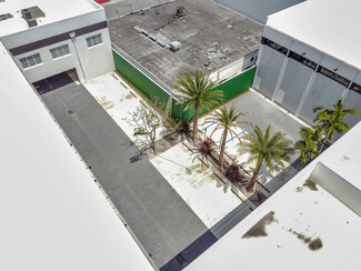 Plus de détails pour 221 NE 67th St, Miami, FL - Industriel à vendre