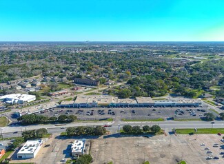 Plus de détails pour 5100-5198 Avenue H, Rosenberg, TX - Vente au détail à louer