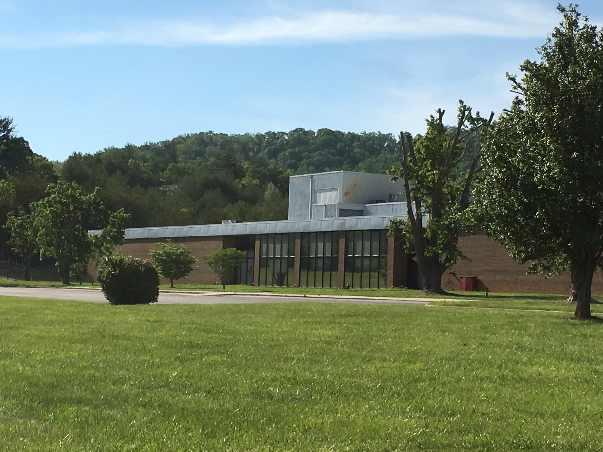 850 Warren Wilson Rd, Swannanoa, NC à louer Photo du bâtiment- Image 1 de 12