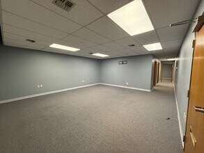 902-1400 S Oliver St, Wichita, KS à louer Photo intérieure- Image 1 de 5