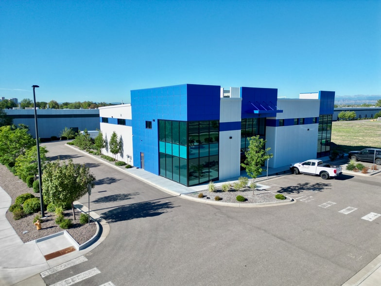 12860 E Smith Rd, Aurora, CO for sale - Primary Photo - Image 1 of 16