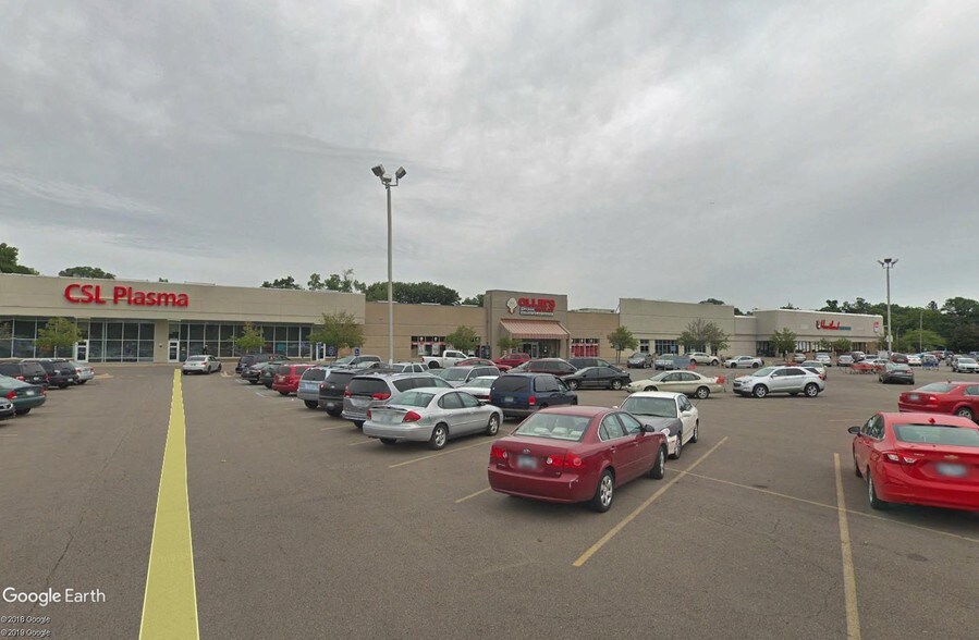 34414-34790 Ford Rd, Westland, MI à louer - Photo du bâtiment - Image 2 de 7