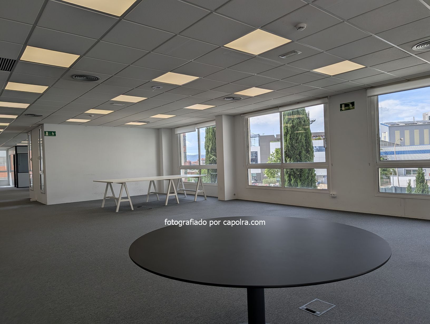Carretera Reial, 122, Sant Just Desvern, Barcelona for lease Interior Photo- Image 1 of 24