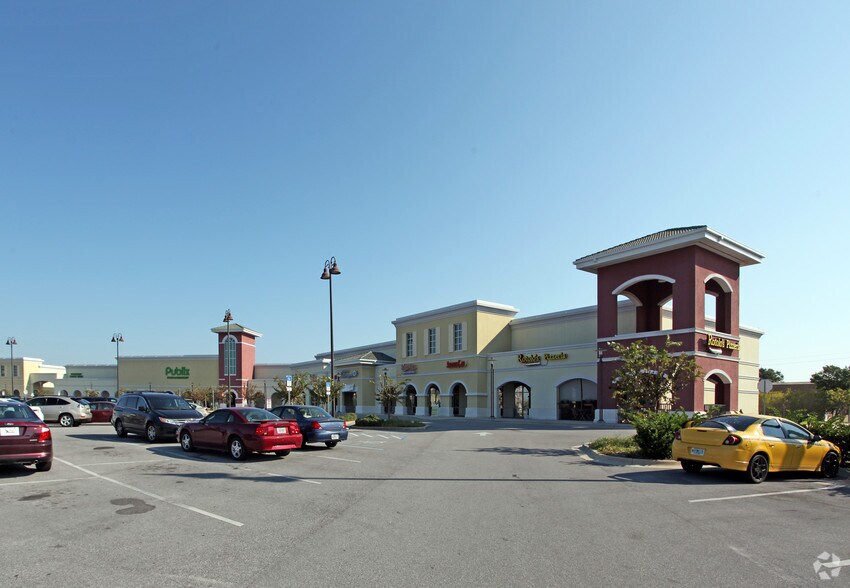 804-888 Gulf Breeze Pky, Gulf Breeze, FL à louer - Photo du bâtiment - Image 3 de 9